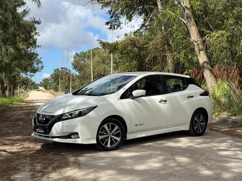 Branco Usado 2018 Nissan Leaf Acenta Citadino | € 15.900 (Preço elevado) - Imagem 1/4