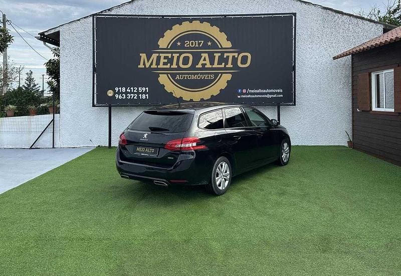 Usado Peugeot 308 SW 120 HP (88 kW) 2015 Preto Carrinha