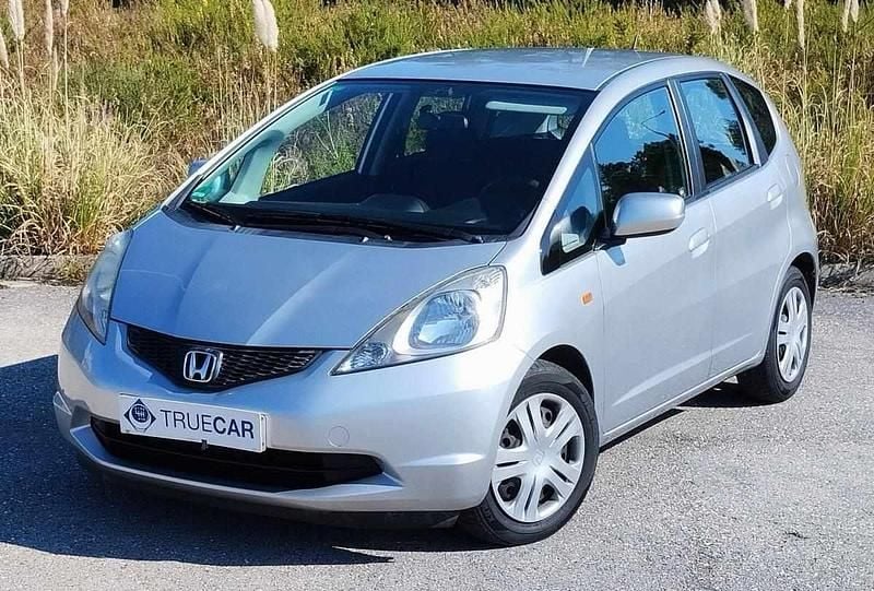 Cinzento Usado 2009 Honda Jazz Citadino | € 10.000 (Preço justo) - Imagem 1/4