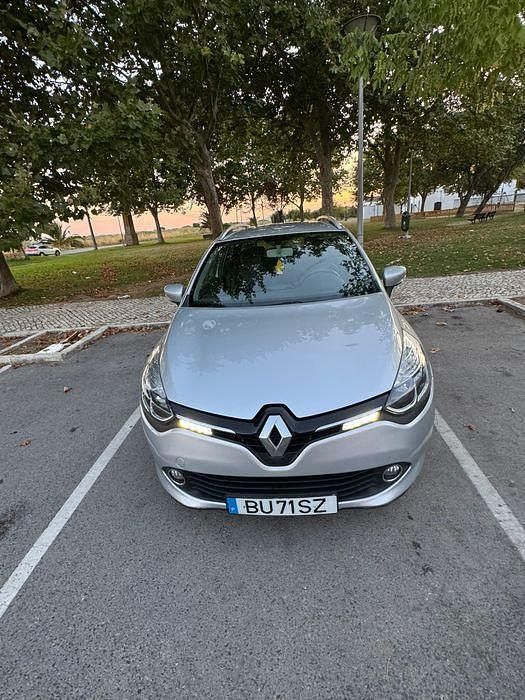Usado 2014 Renault Clio IV Sedan | € 6.790 (Super Preço) - Imagem 1/4