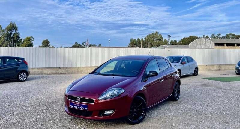 Bordeaux Usado 2014 Fiat Bravo Dynamic Citadino | € 9.950 (Preço elevado) - Imagem 1/4