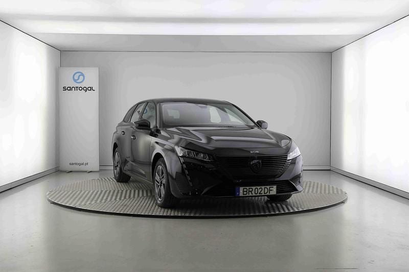 Usado Peugeot 308 SW Style 136 HP (100 kW) 2025 Preto Carrinha