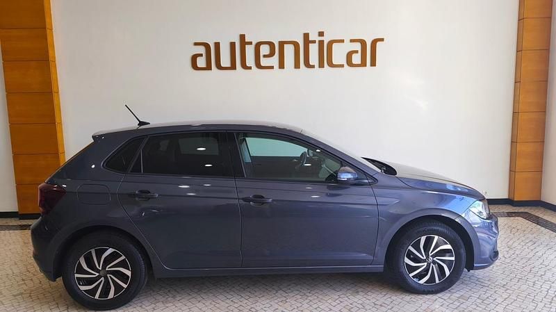 Usado VW Polo Life 95 HP (69 kW) 2023 Cinza
