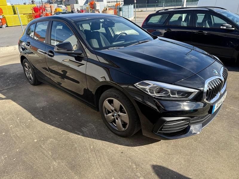 Usado BMW 116 Advantage 116 HP (85 kW) 2021 Preto Citadino