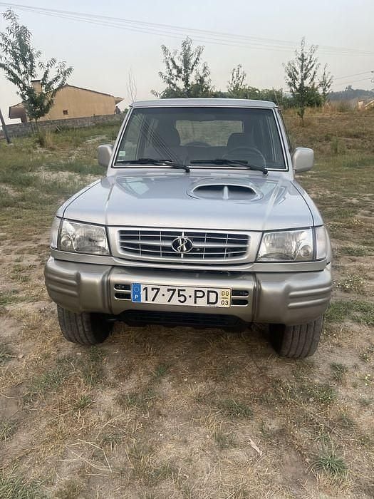 Usado 2000 Hyundai Galloper SUV | € 6.000 - Imagem 1/4