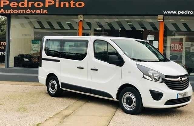 Branco Usado 2016 Opel Vivaro Van | € 27.500 (Caro) - Imagem 1/4