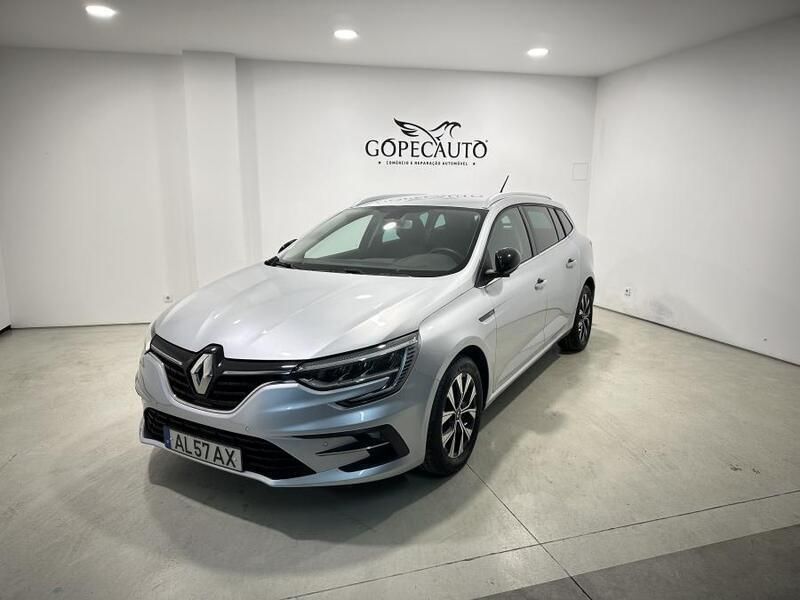 Cinzento Usado 2021 Renault Mégane IV Carrinha | € 20.390 (Preço justo) - Imagem 1/4