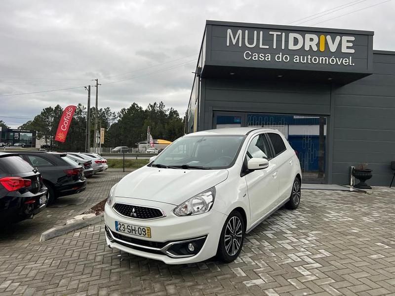 Branco Usado 2016 Mitsubishi Space Star Intense | € 10.000 (Caro) - Imagem 1/4