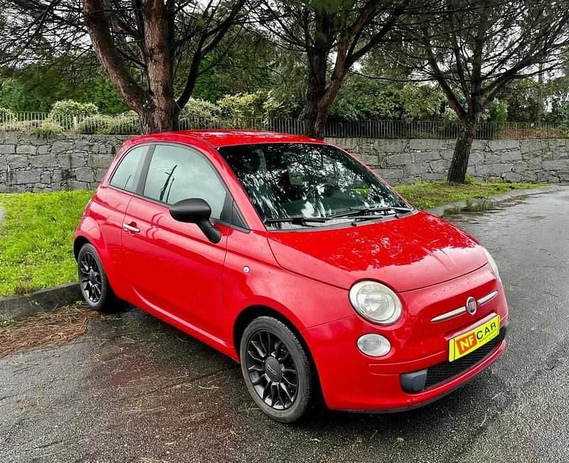 Usado Fiat 500 85 HP (62 kW) 2011 Vermelho Citadino