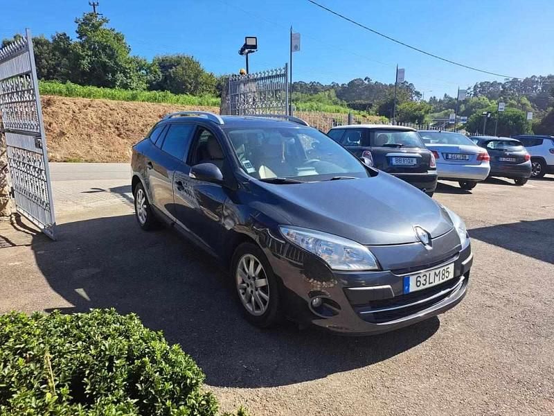 Usado Renault Mégane III 110 HP (80 kW) 2011 Azul