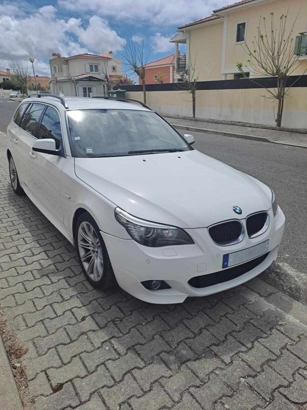 Branco Usado 2010 BMW 520 Sedan | € 13.000 (Preço justo) - Imagem 1/4