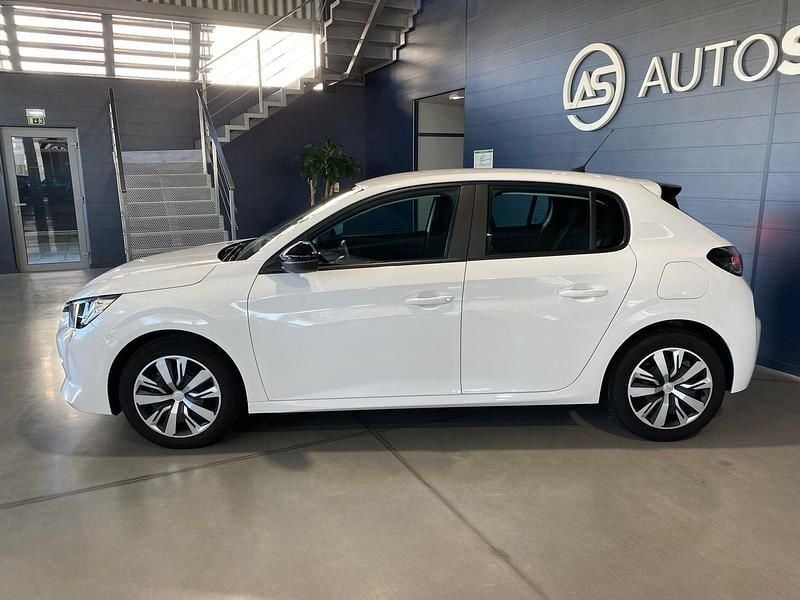 Branco Usado 2023 Peugeot 208 Active Citadino | € 16.900 (Preço justo) - Imagem 1/3