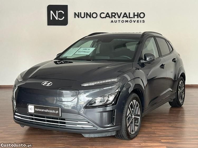 Usado Hyundai Kauai 100 kW (136 HP) 2022 Cinza SUV