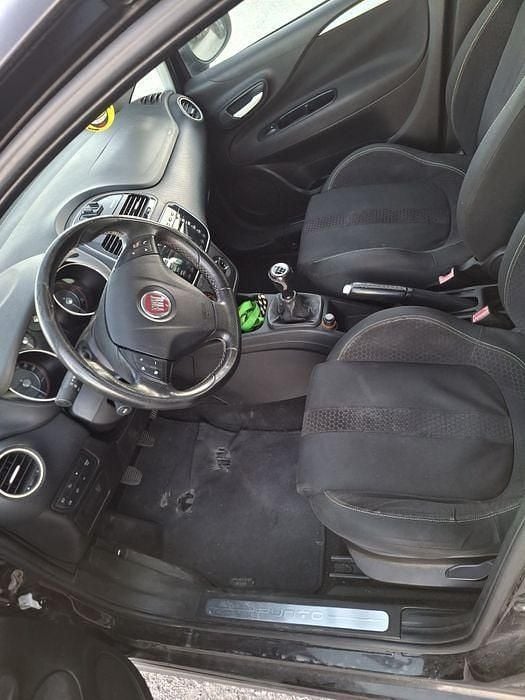 Usado 2009 Fiat Punto Evo Citadino | € 2.500 (Bom preço) - Imagem 1/4