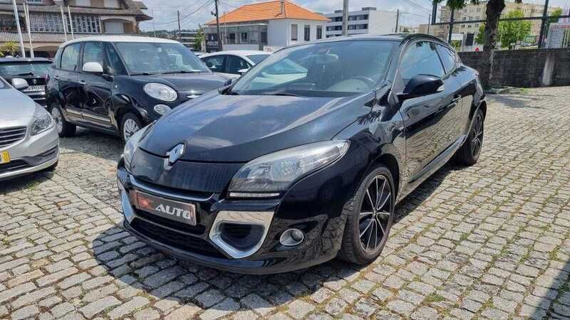 Preto Usado 2012 Renault Mégane III | € 8.999 (Bom preço) - Imagem 1/4