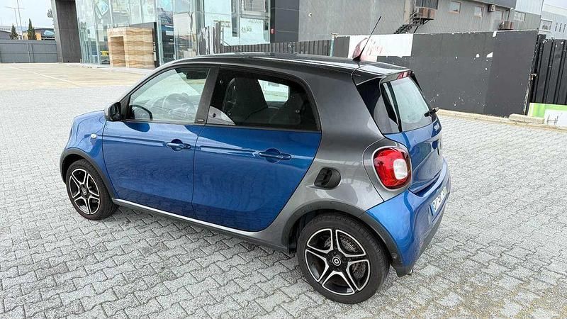 Usado Smart ForFour Passion 90 HP (66 kW) 2017 Citadino