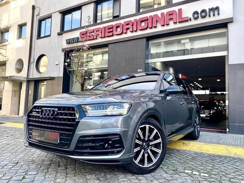 Usado Audi Q7 272 HP (200 kW) 2015 Cinzento SUV