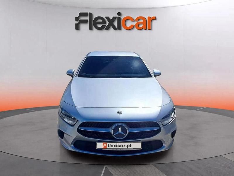 Cinzento Usado 2019 Mercedes A180 Style Sedan | € 21.380 (Super Preço) - Imagem 1/4