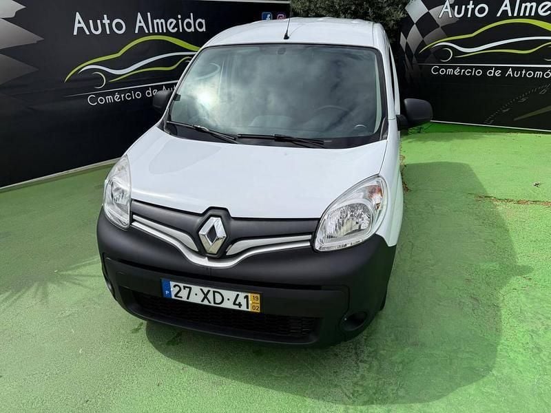 Branco Usado 2019 Renault Kangoo Monovolume | € 11.500 (Bom preço) - Imagem 1/4