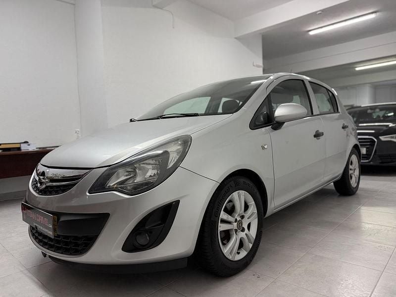 Usado Opel Corsa 95 HP (69 kW) 2014 Cinza Citadino