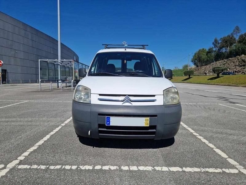 Branco Usado 2009 Citroën Berlingo Monovolume | € 6.000 (Preço justo) - Imagem 1/4