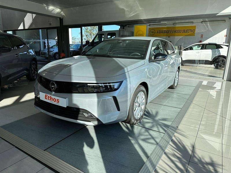 Usado Opel Astra Edition 130 HP (95 kW) 2024 Cinzento Carrinha