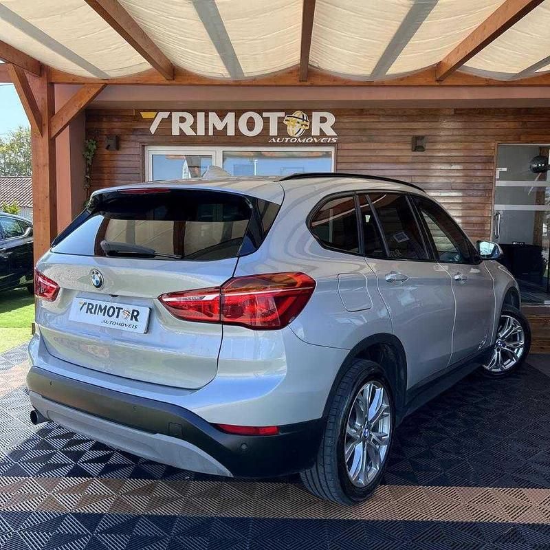 Usado BMW X1 116 HP (85 kW) 2016 Cinzento SUV