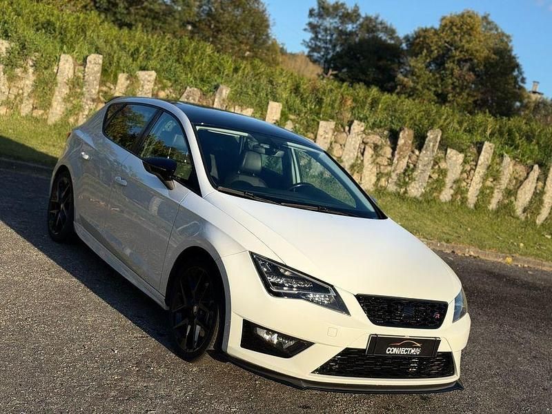 Branco Usado 2016 Seat Leon FR Sedan | € 18.400 (Preço elevado) - Imagem 1/4