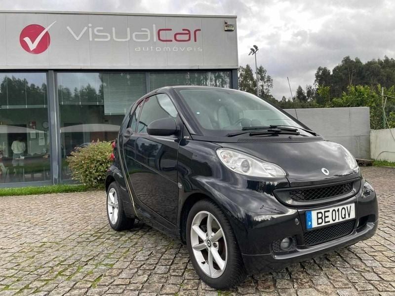 Preto Usado 2011 Smart ForTwo Coupé Pulse Coupé | € 7.280 (Preço justo) - Imagem 1/4