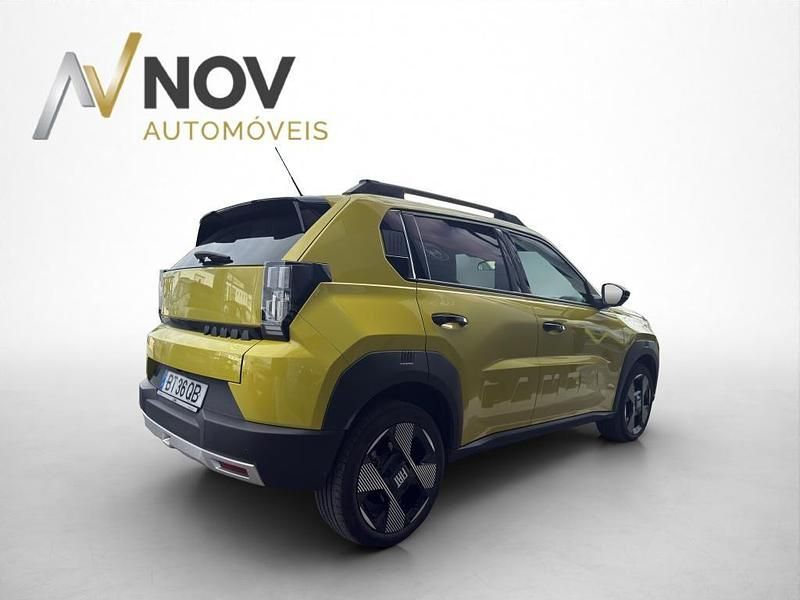 Usado Fiat 600 La Prima 83 kW (113 HP) 2025 Amarelo SUV