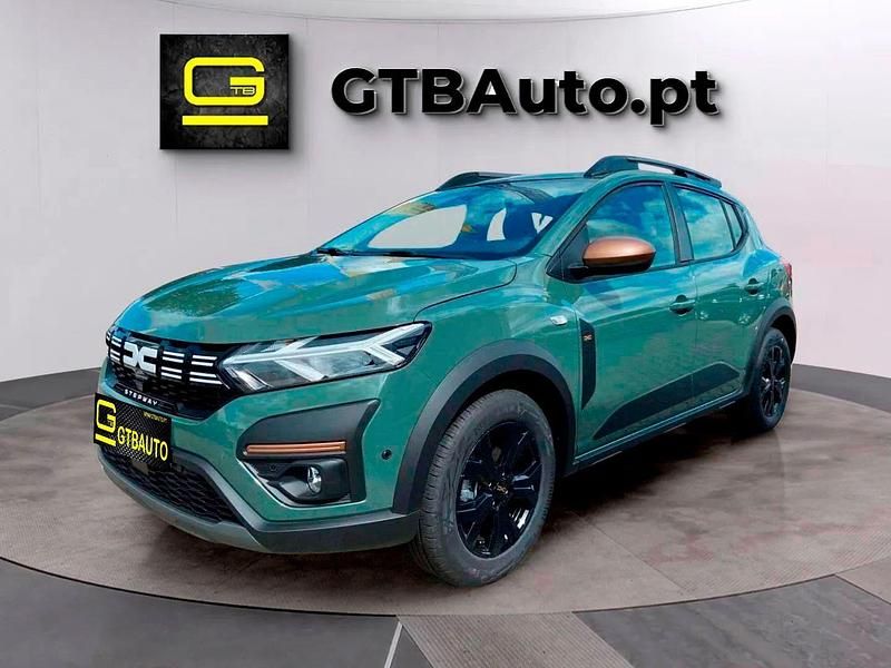 Usado Dacia Sandero Extreme 101 HP (74 kW) 2024 Verde Citadino