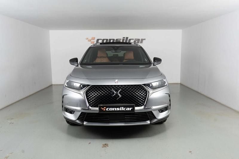 Usado DS Automobiles DS7 Crossback Rivoli 225 HP (165 kW) 2021 Cinza SUV