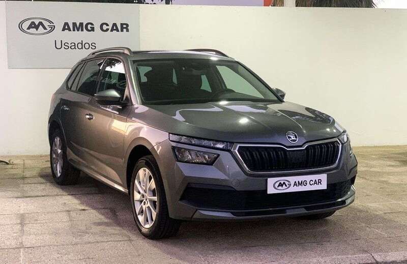 Cinza Usado 2022 Skoda Kamiq Style SUV | € 17.900 (Bom preço) - Imagem 1/4