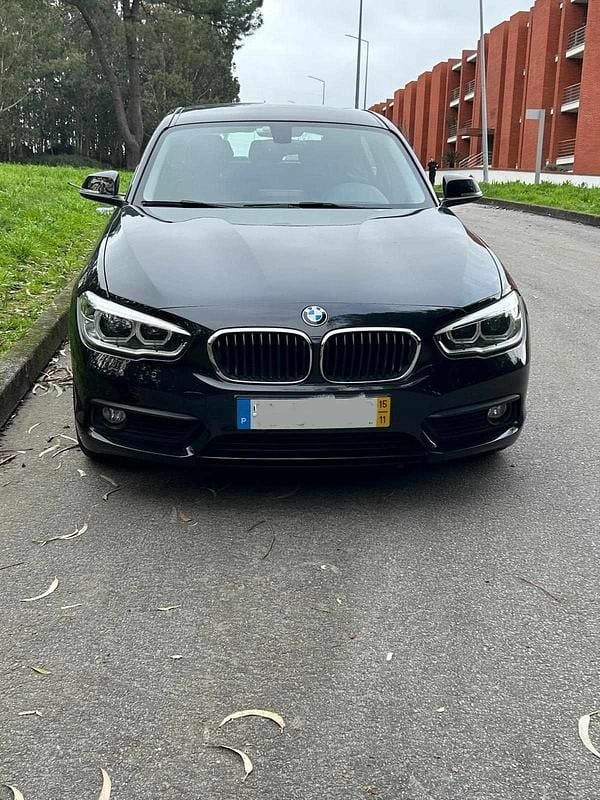 Usado BMW 116 116 HP (85 kW) 2015 Preto Citadino