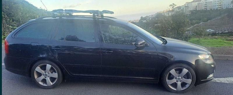 Usado 2010 Skoda Octavia Sedan | € 9.900 (Caro) - Imagem 1/3