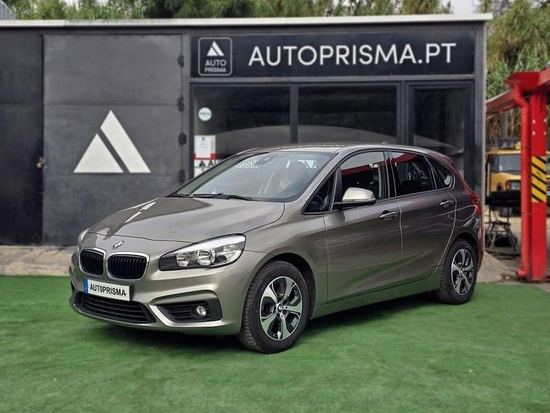 Usado BMW 216 Comfort Edition 116 HP (85 kW) 2015 Cinza Carrinha