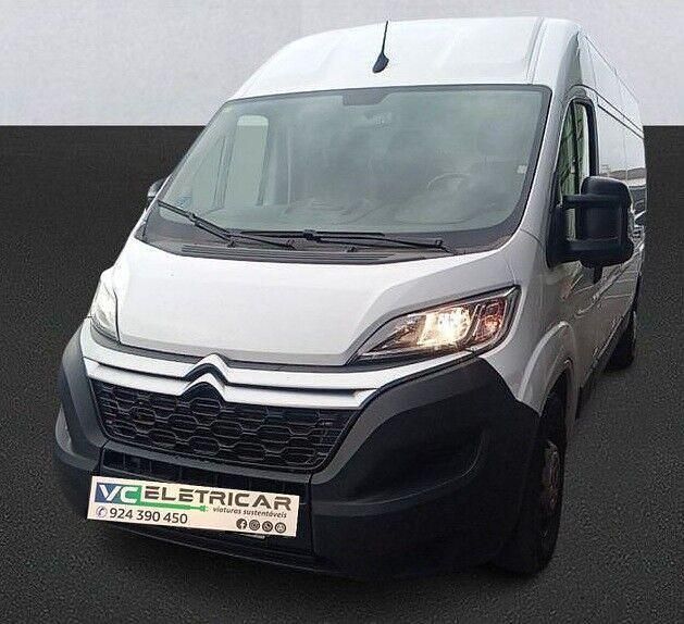 Branco Usado 2022 Citroën Jumper Monovolume | € 18.750 - Imagem 1/4