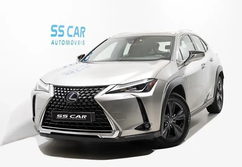 Cinza Usado 2021 Lexus UX 250h SUV | € 23.990 - Imagem 1/4