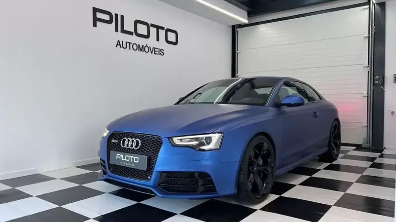 Azul Usado 2012 Audi RS5 Exclusive Coupé | € 49.990 - Imagem 1/4
