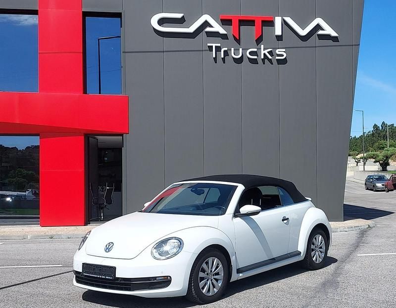 Usado VW Beetle 105 HP (77 kW) 2014 Branco Cabrios