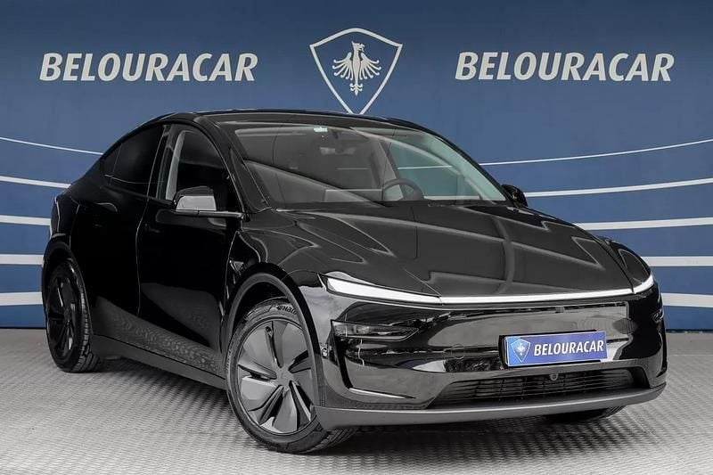 Preto Usado 2025 Tesla Model Y SUV | € 52.000 - Imagem 1/4
