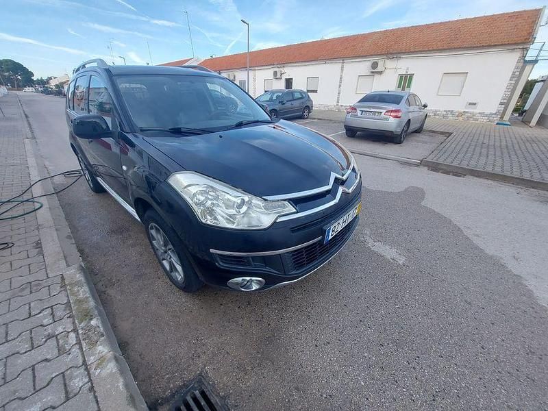 Usado 2009 Citroën C-Crosser SUV | € 8.200 - Imagem 1/4