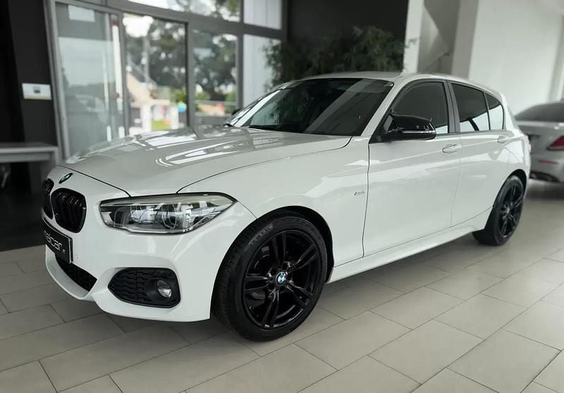 Branco glaciar Usado 2017 BMW 116 Sport Line Citadino | € 15.900 (Preço justo) - Imagem 1/4