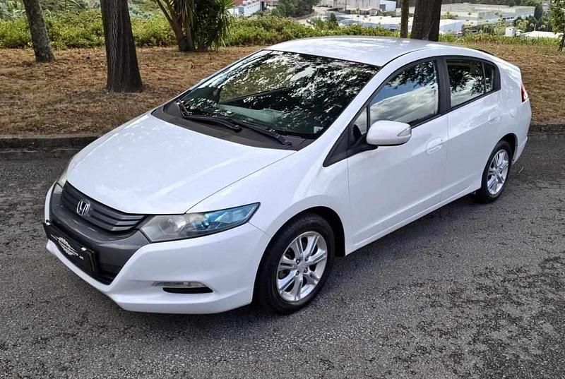 Branco Usado 2011 Honda Insight Executive Citadino | € 9.950 - Imagem 1/4