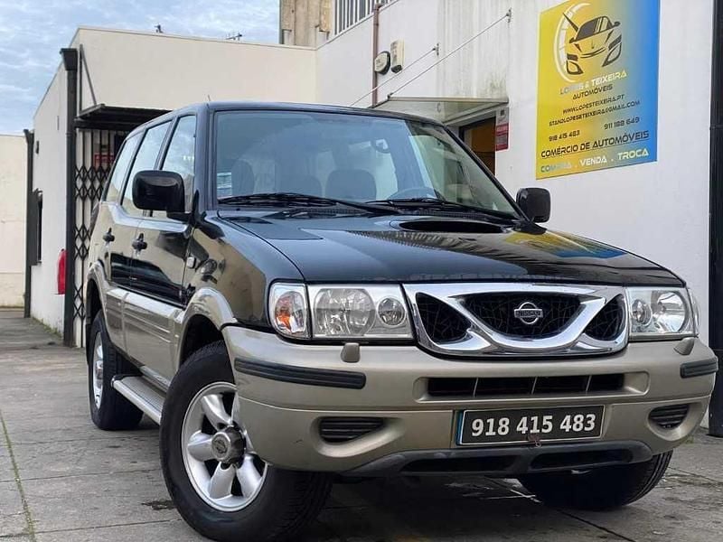 Preto Usado 2000 Nissan Terrano SUV | € 6.480 - Imagem 1/4