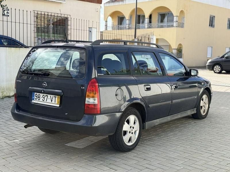 Usado Opel Astra 2003 Sedan