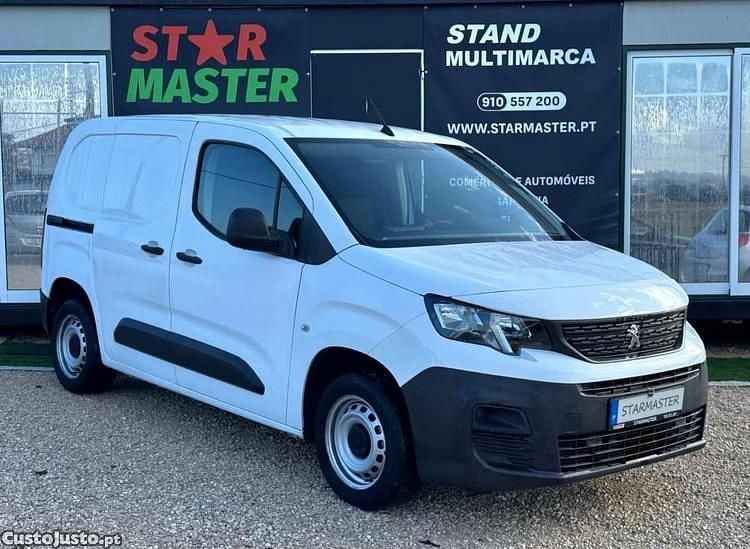 Branco Usado 2019 Peugeot Partner Monovolume | € 10.580 (Bom preço) - Imagem 1/1
