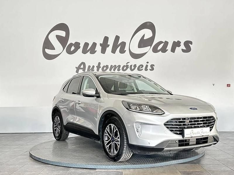 Cinza Usado 2021 Ford Kuga Titanium SUV | € 19.990 - Imagem 1/4