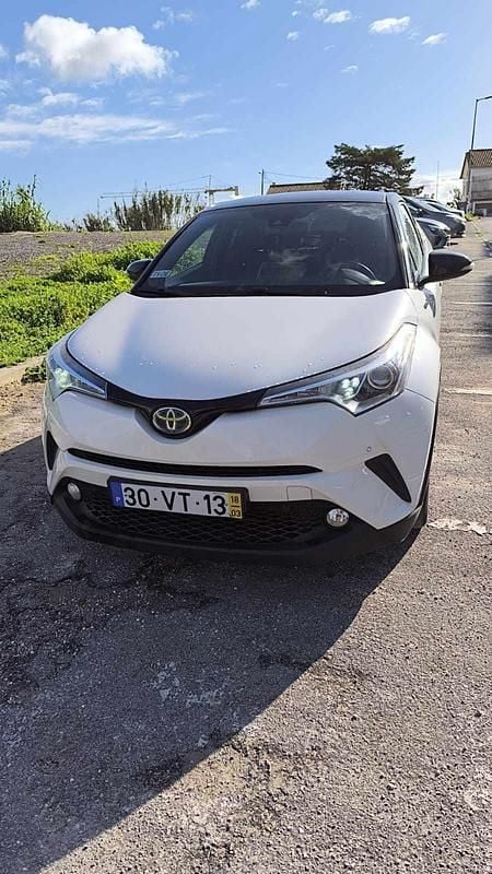 Branco Usado 2018 Toyota C-HR SUV | € 16.500 - Imagem 1/4