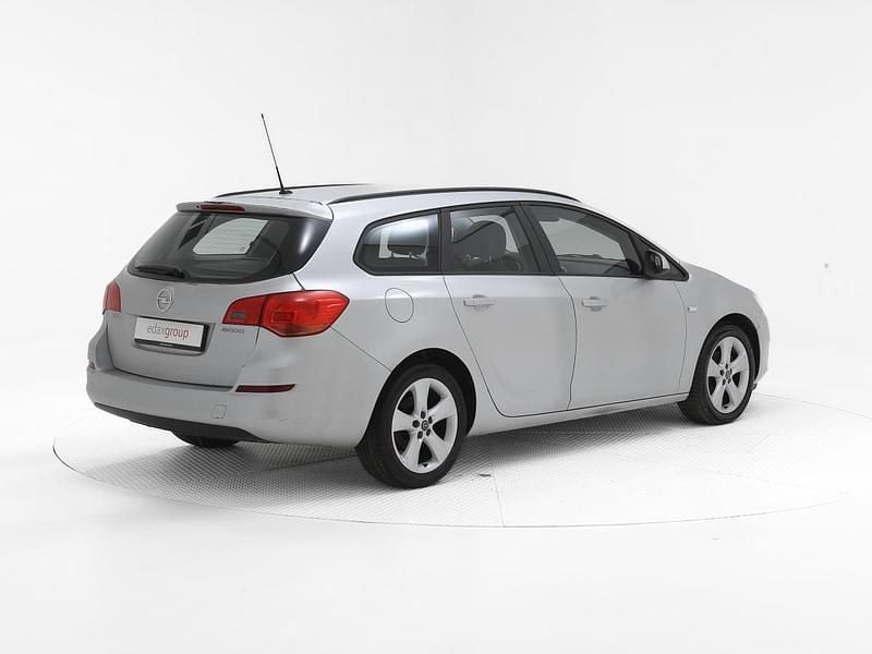 Cinzento Usado 2011 Opel Astra Sport Carrinha | € 4.490 (Bom preço) - Imagem 1/1